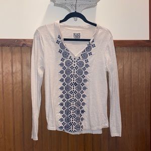 Women’s BEACH LUNCH LOUNGE Embroidered Top!
